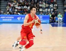 明晨年终总决赛焦点战！广厦男篮迎战阿森纳，大胜或上演的简单介绍